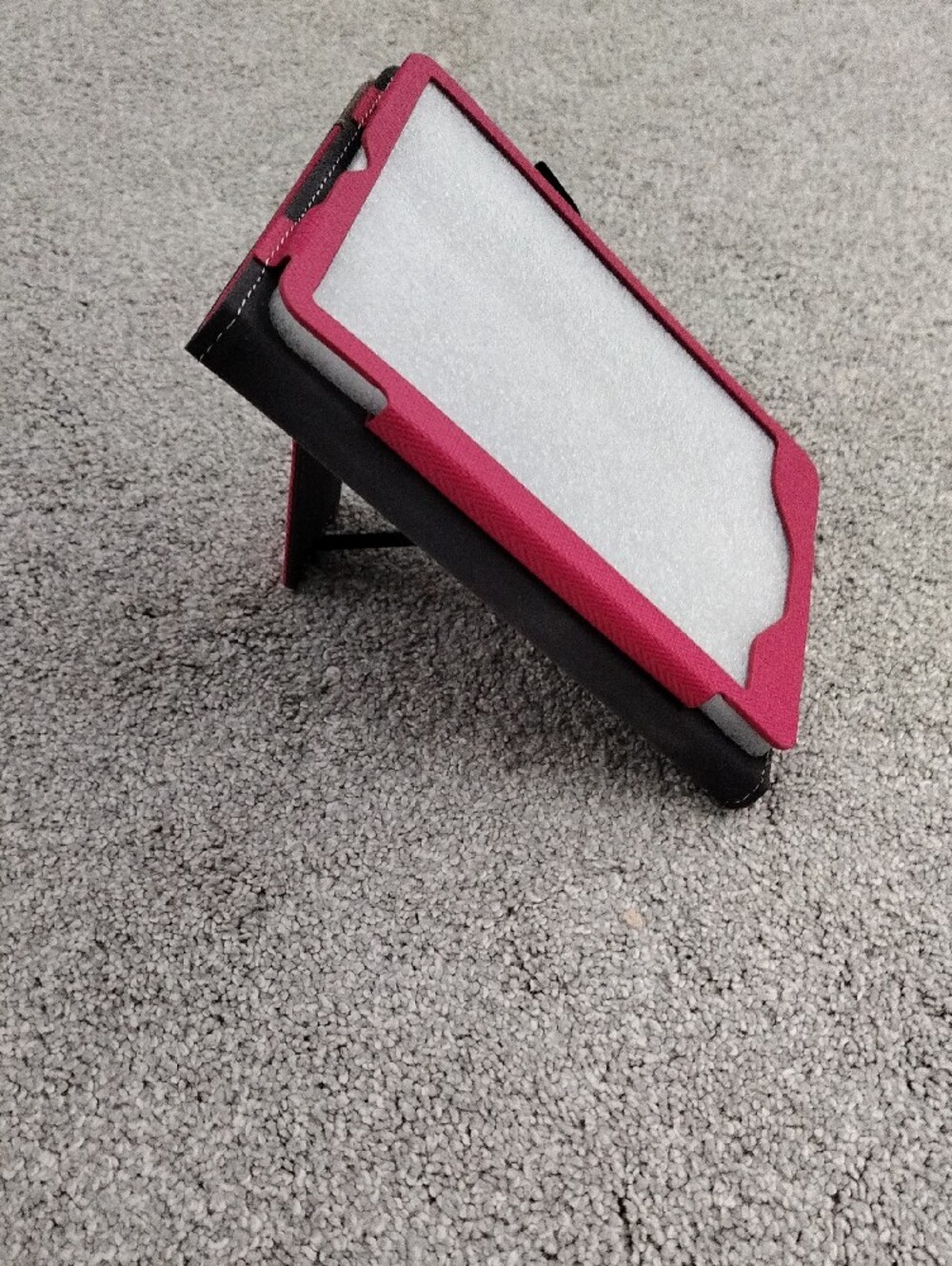 Universal Pink Tablet Cover with Brown Accent - Picture 7 of 13